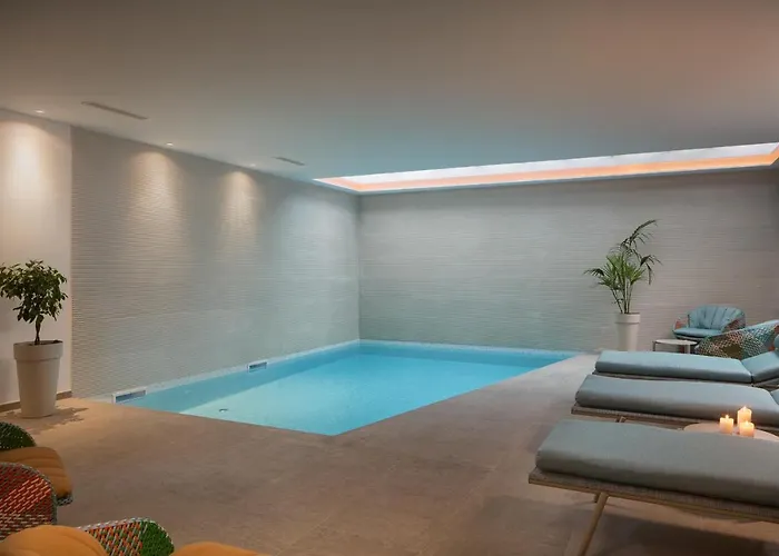 Design Noble With * 발