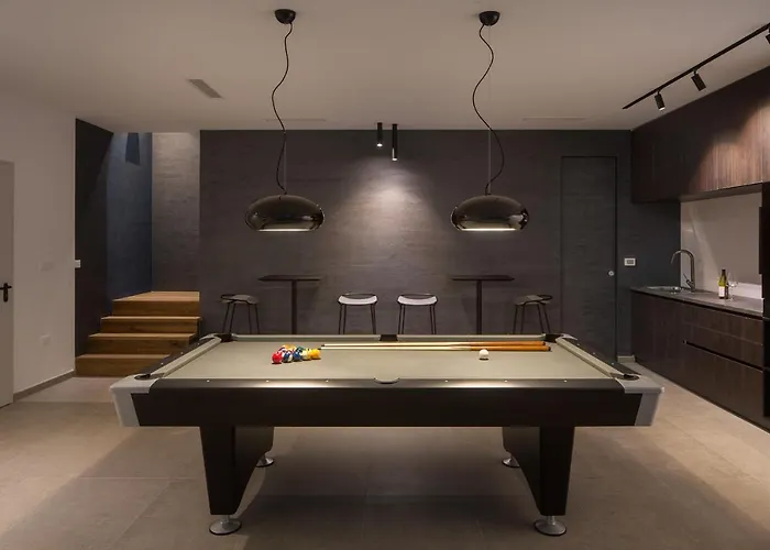 Design Noble With 발