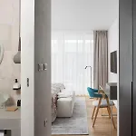 Villa Design Noble With