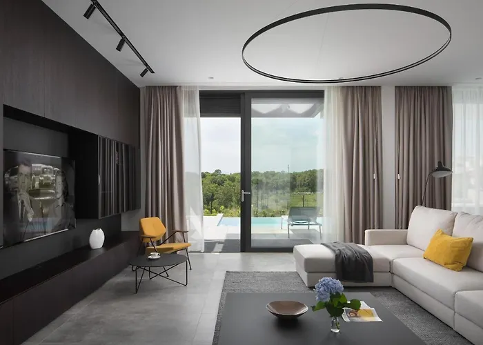 Design Noble With * Bale